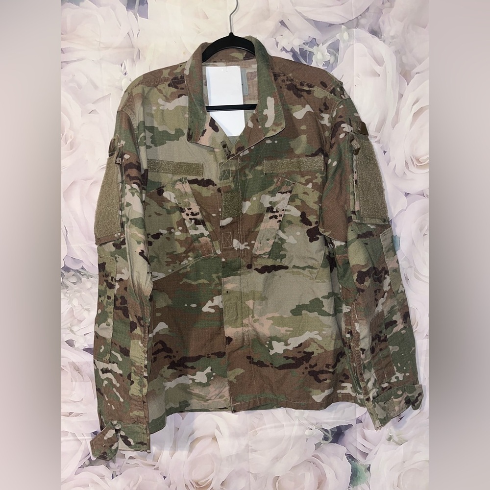 US Military Army Combat Uniform Coat FR Insect Repellent Camo Large Short NEW​